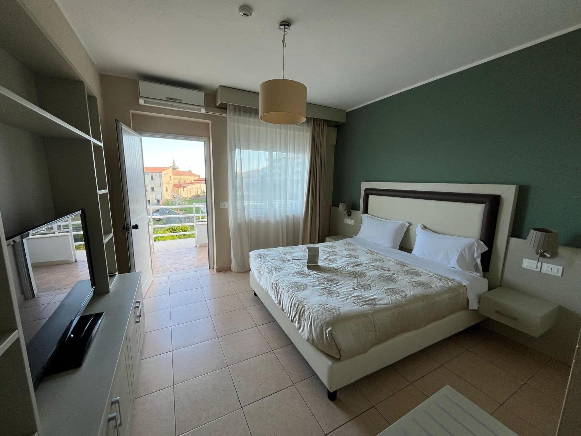 Mediterranean Boutique Hotel Tropea Extérieur photo