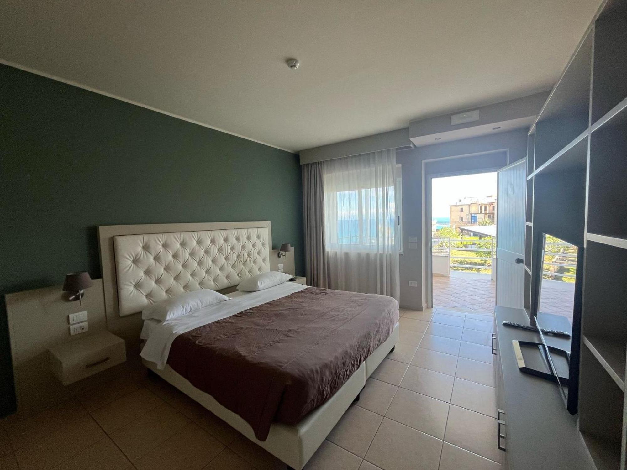 Mediterranean Boutique Hotel Tropea Extérieur photo
